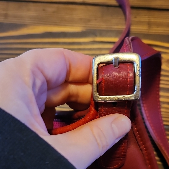 Coach 9146 Crossbody Bag - Picture 5 of 6